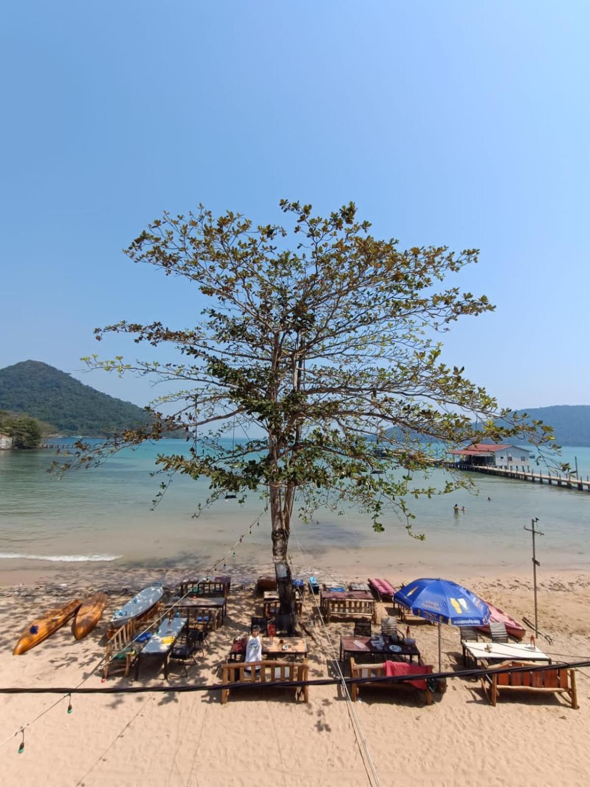 Golden Snake Guesthouse Beach Ko Rong Sanloem Eksteriør bilde