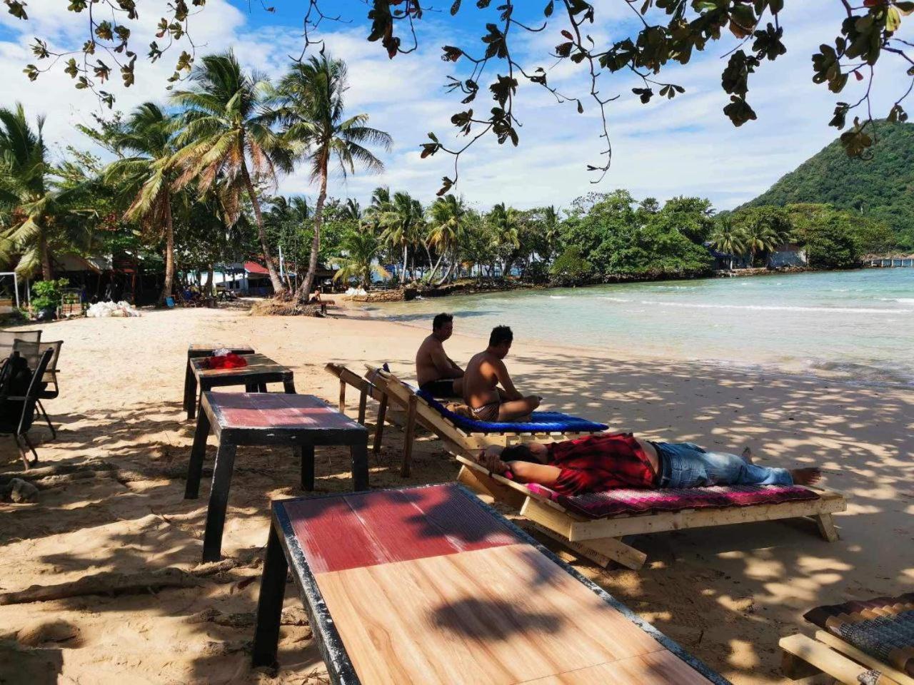 Golden Snake Guesthouse Beach Ko Rong Sanloem Eksteriør bilde