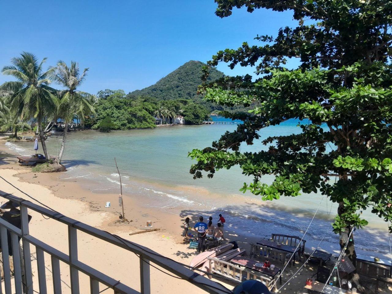 Golden Snake Guesthouse Beach Ko Rong Sanloem Eksteriør bilde